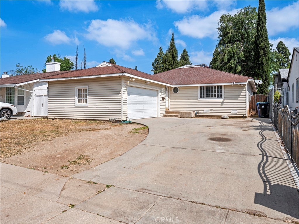 Photo of Listing #SR25091343