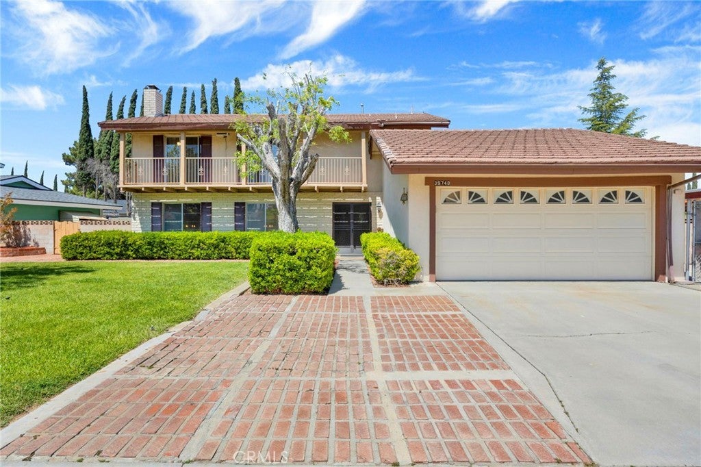 Photo of Listing #SR25091359