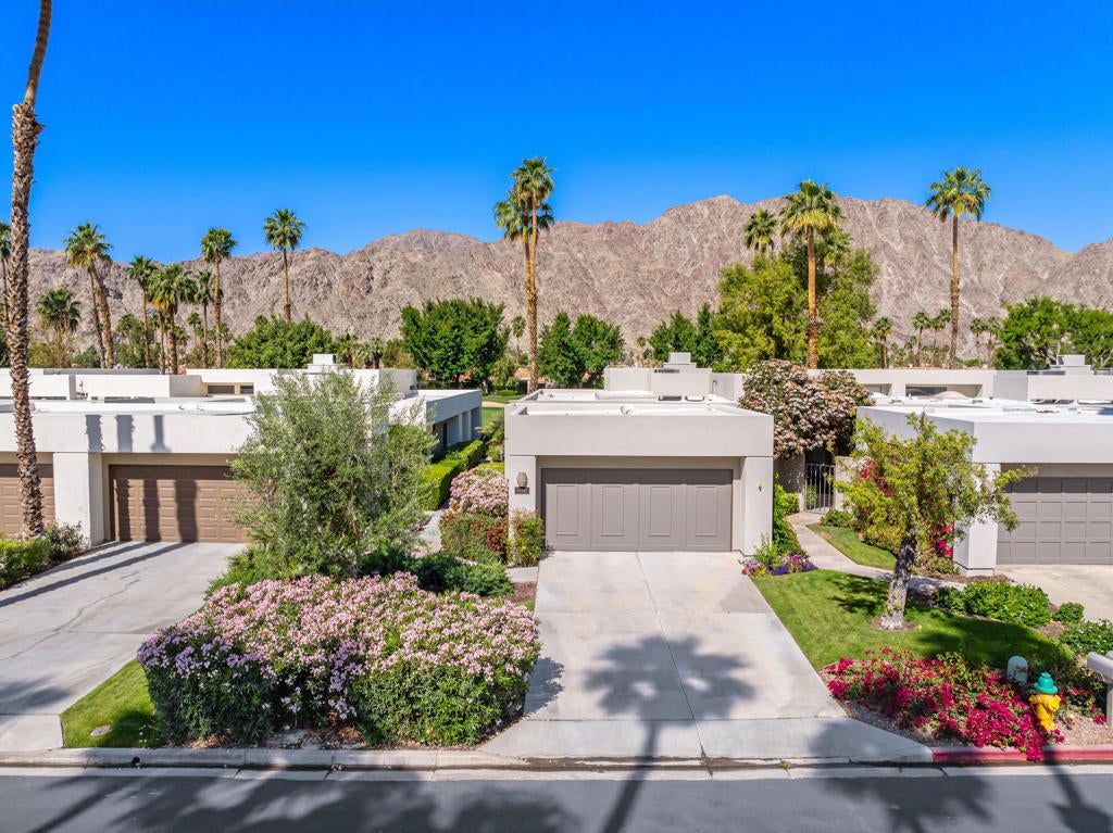 Photo of Listing #219129085DA