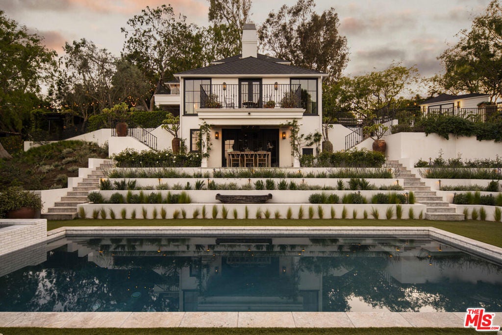 Photo of Listing #25530269