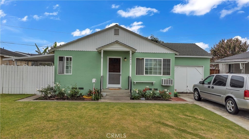 Photo of Listing #DW25091397