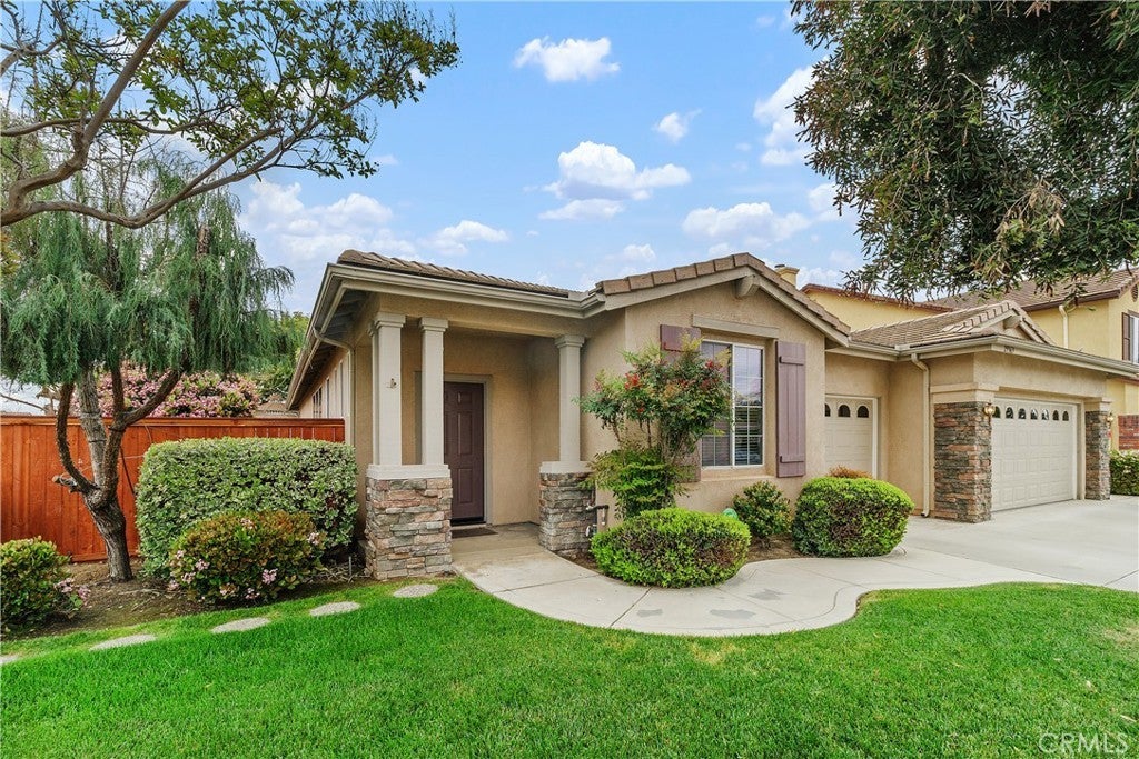 Photo of Listing #SW25088307