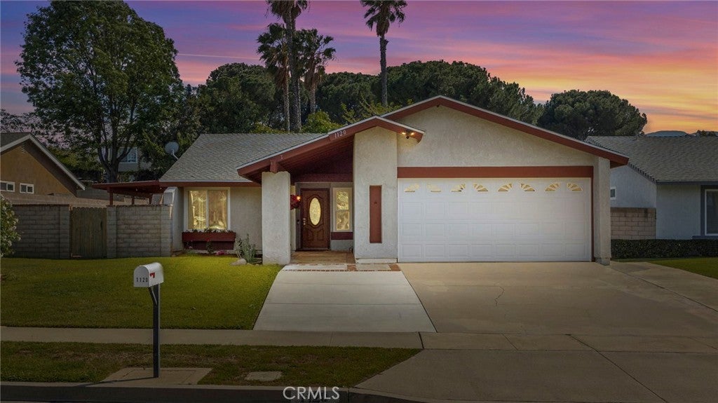 Photo of Listing #OC25091228