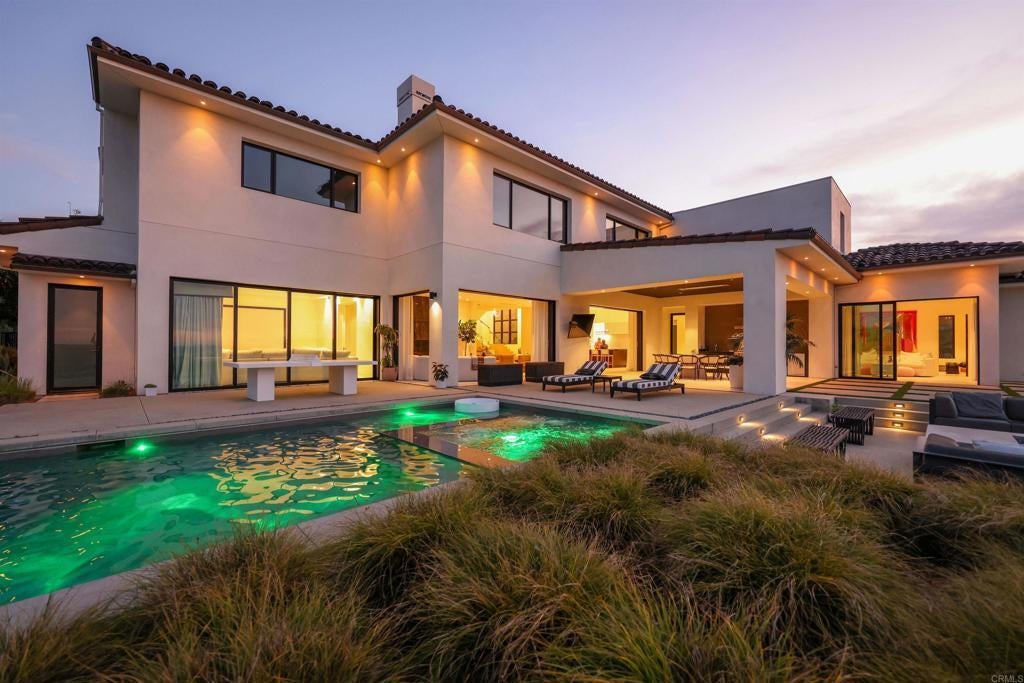 Photo of Listing #PTP2502978