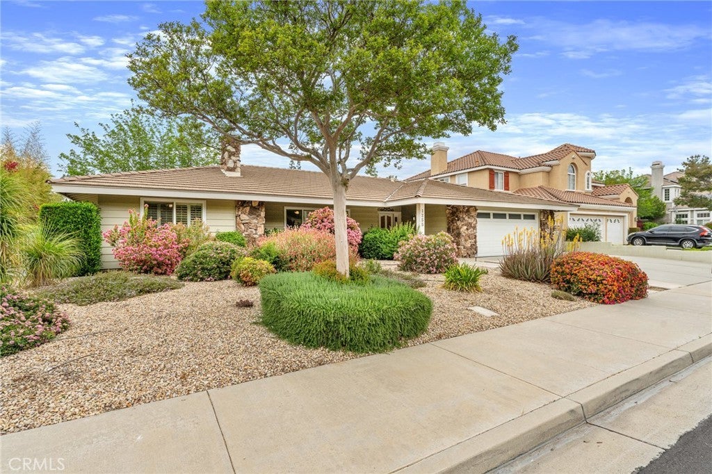 Photo of Listing #IV25090305