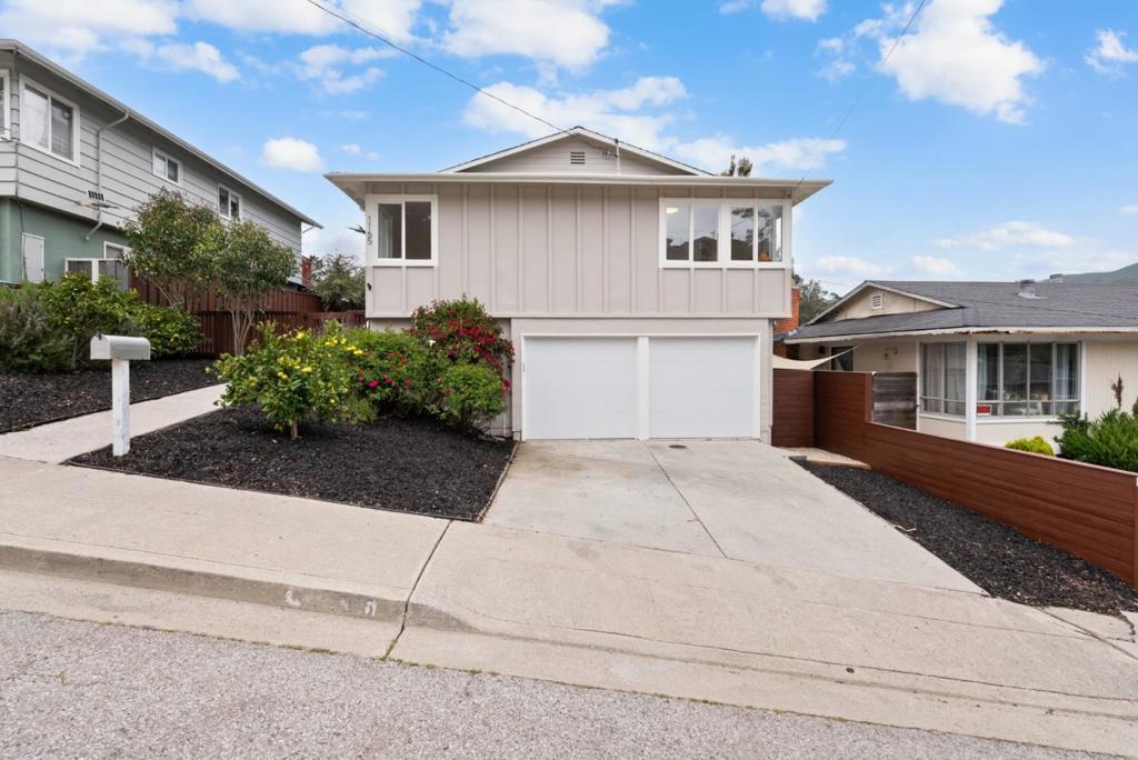 Photo of Listing #ML82004305