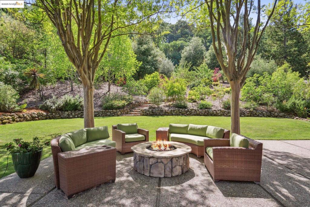 Photo of Listing #41095043