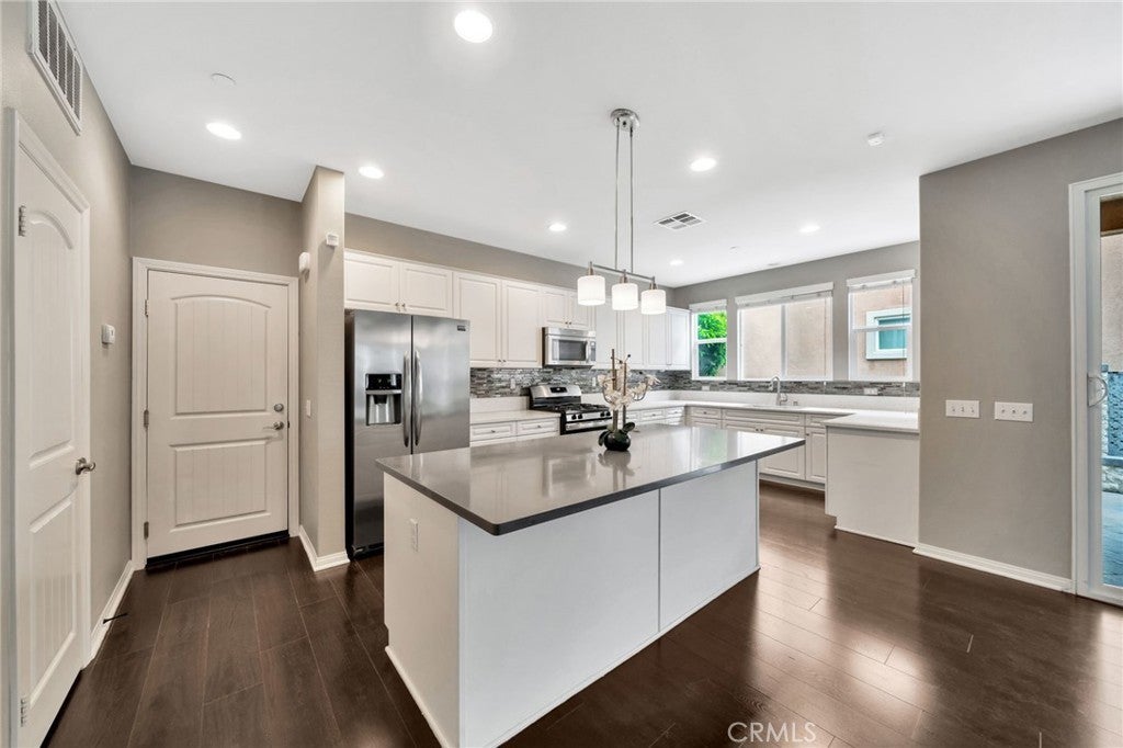 Photo of Listing #OC25091035