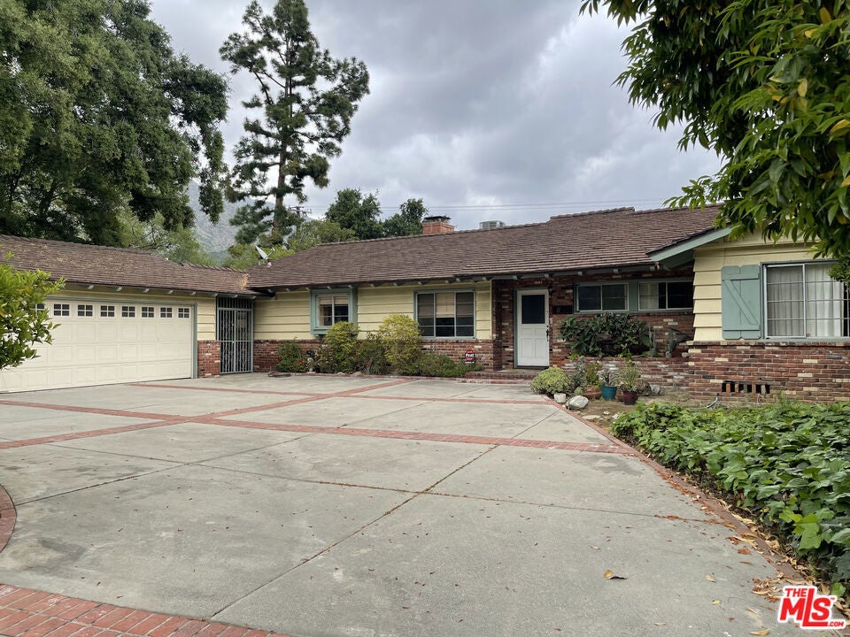 Photo of Listing #25530451