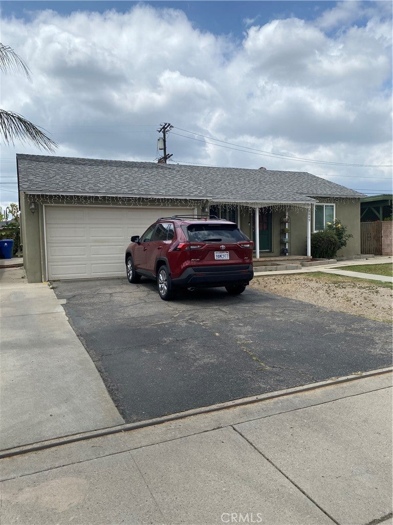 Photo of Listing #SR25091738