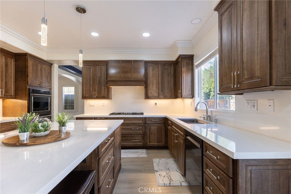 Photo of Listing #SW25091604