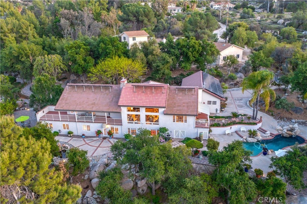 Photo of Listing #IV25091890