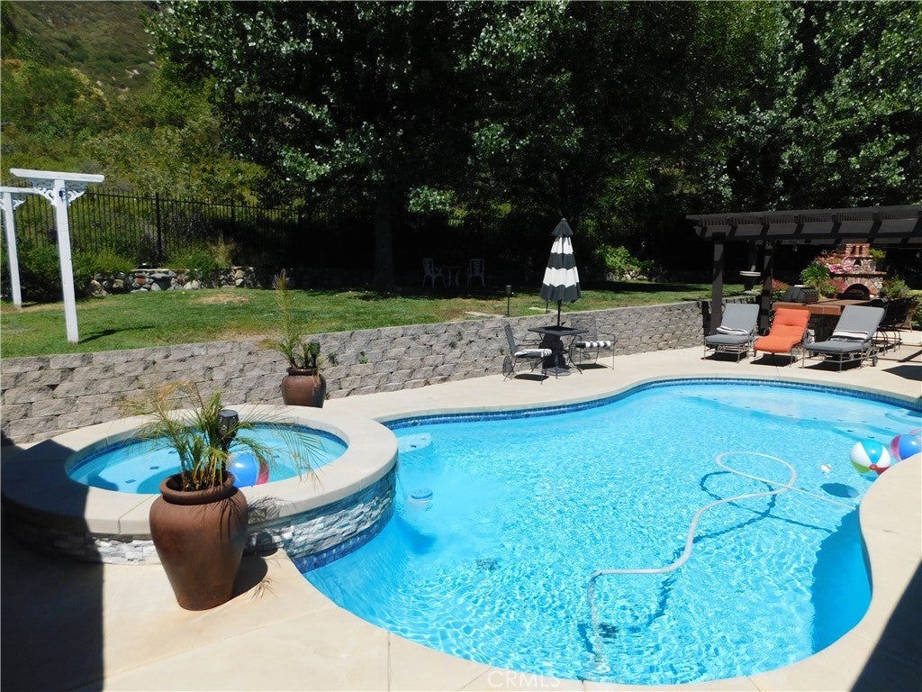 Photo of Listing #IG25090915