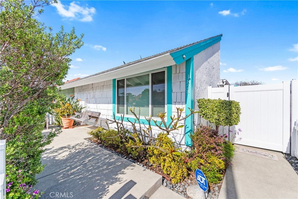 Photo of Listing #OC25085454