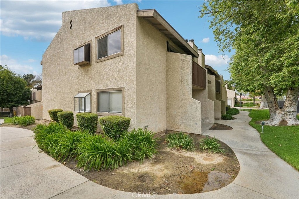 Photo of Listing #CV25091657