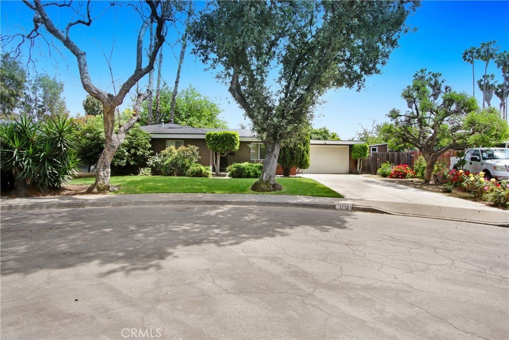 Photo of Listing #PW25091968