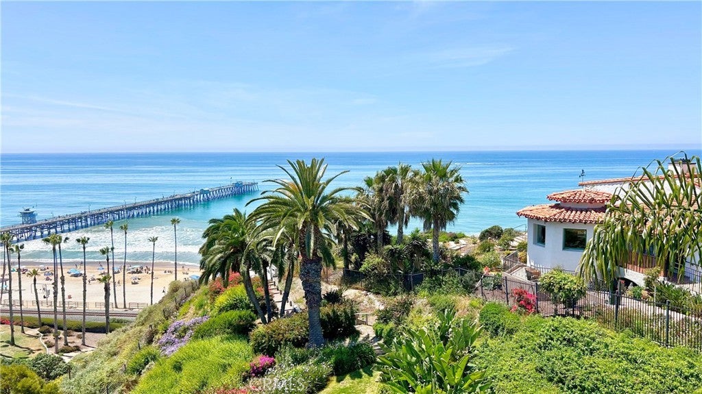 Photo of Listing #OC25092121