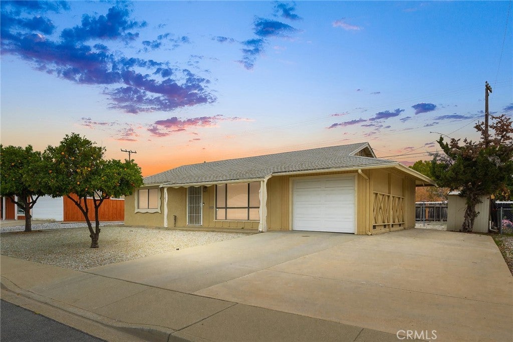 Photo of Listing #SW25092218