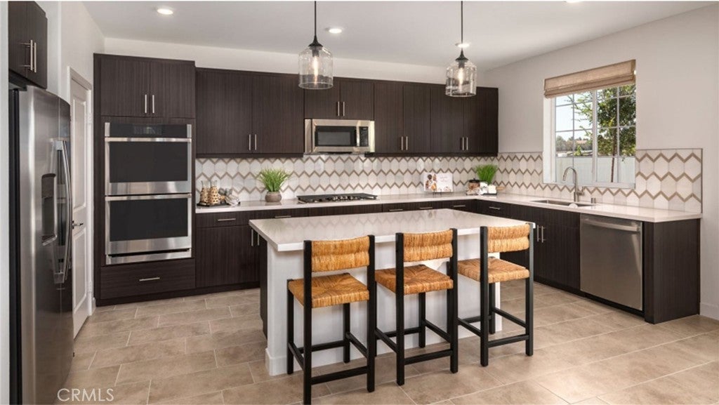 Photo of Listing #SW25092259