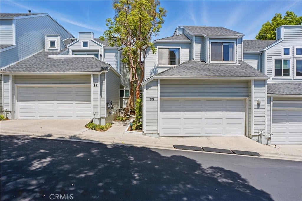 Photo of Listing #SB25092271