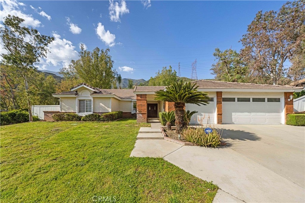 Photo of Listing #TR25092337