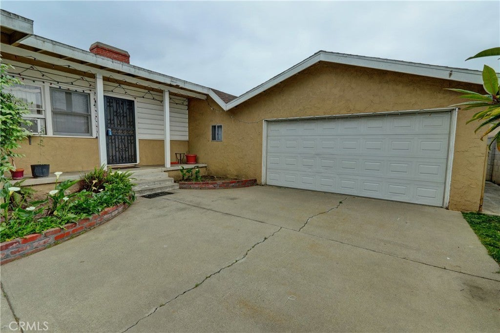 Photo of Listing #OC25092360