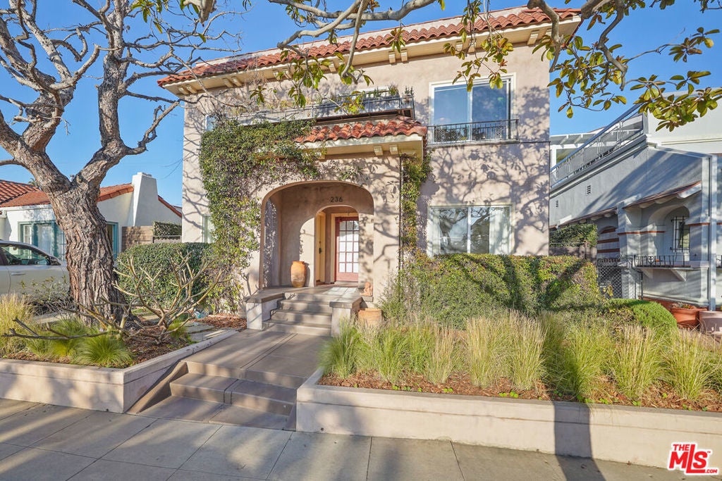 Photo of Listing #25530859