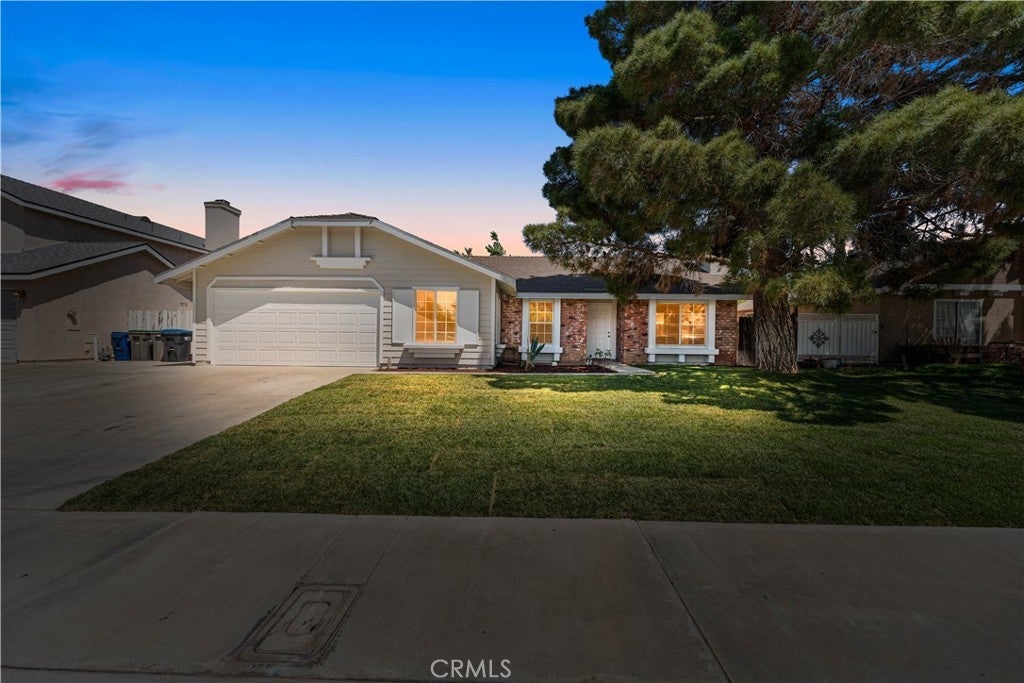 Photo of Listing #SR25089703