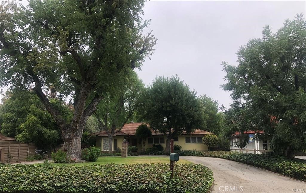 Photo of Listing #SR25092639