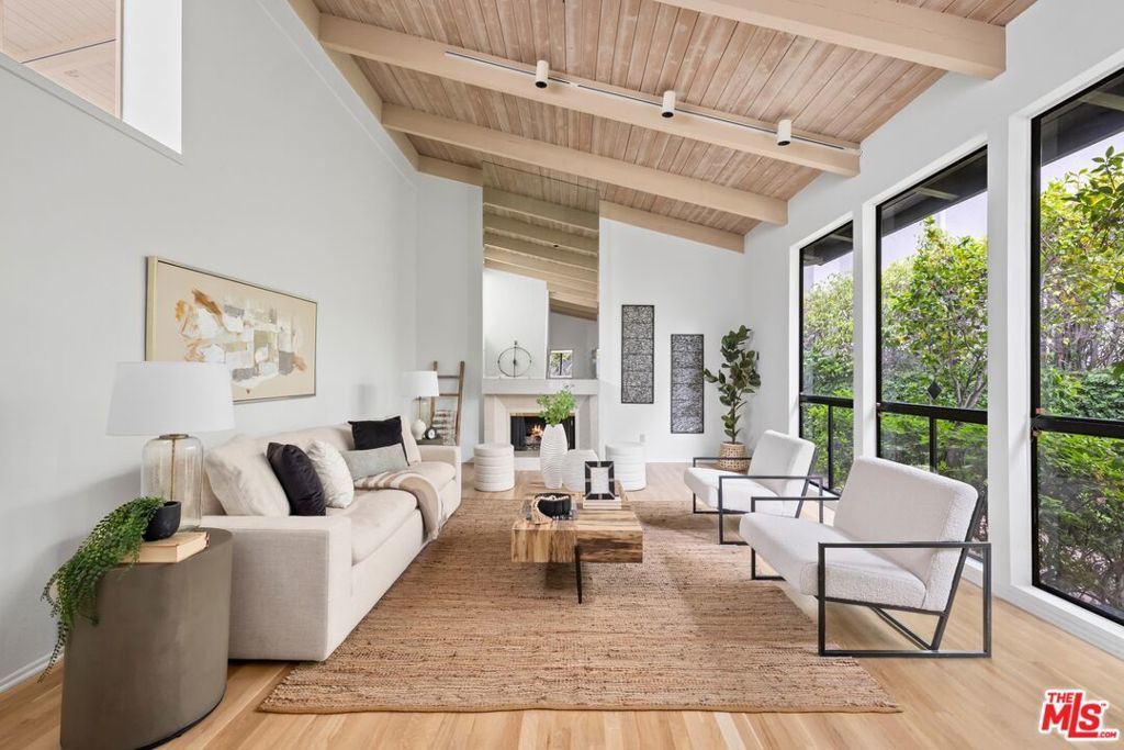 Photo of Listing #25529923