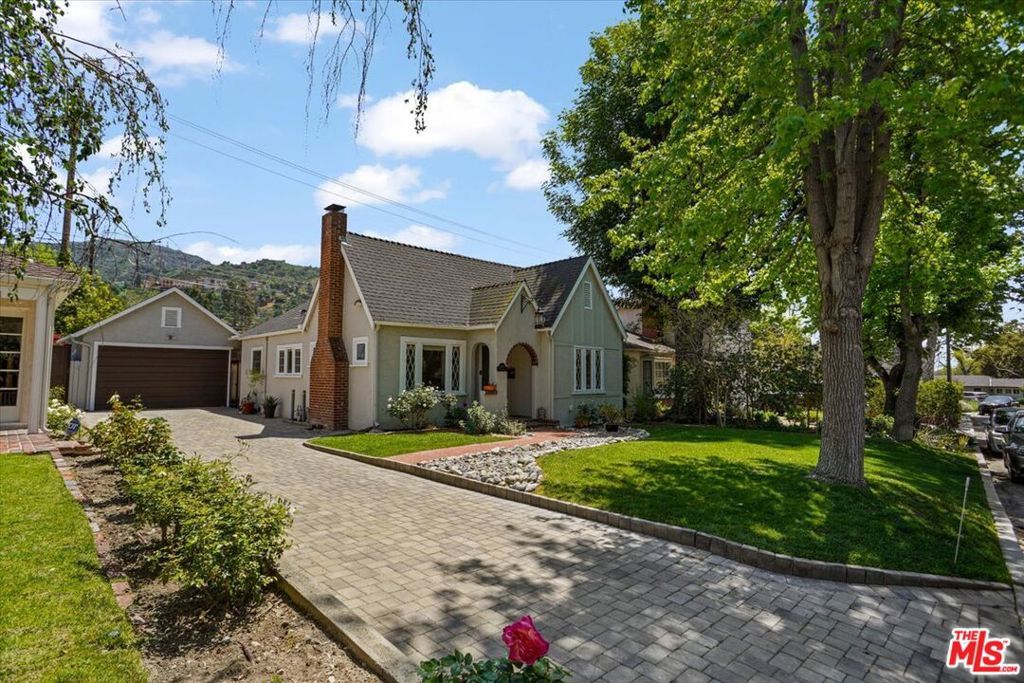 Photo of Listing #25529397