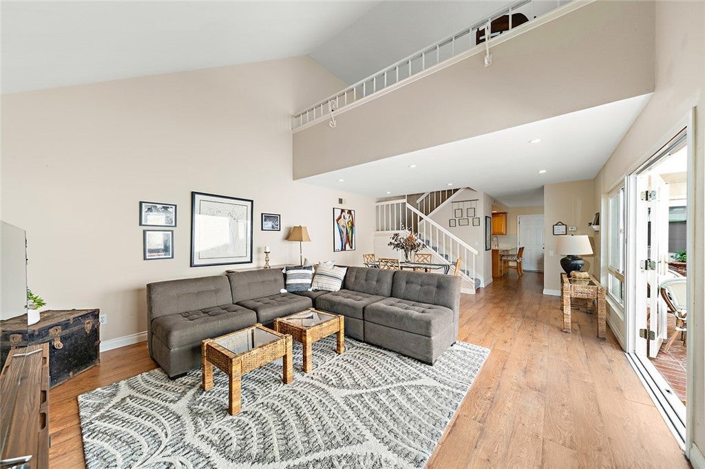 Photo of Listing #PW25092291