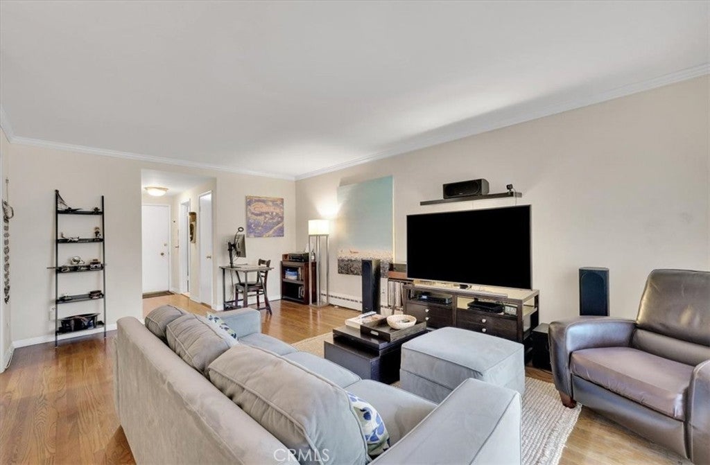 Photo of Listing #SB25090441