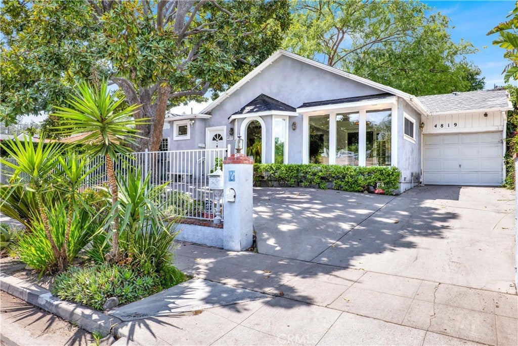 Photo of Listing #SR25092469