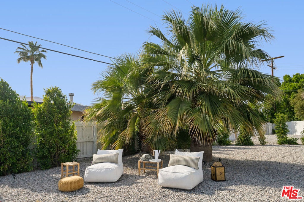 Photo of Listing #25526605