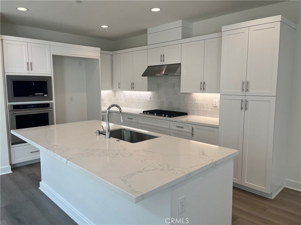 Photo of Listing #OC25093096