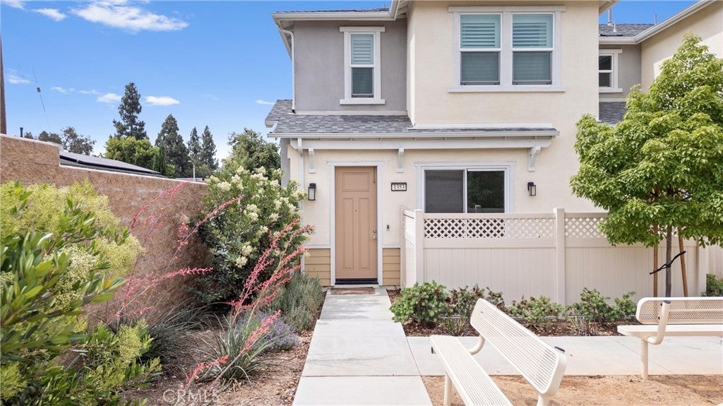 Photo of Listing #CV25092712