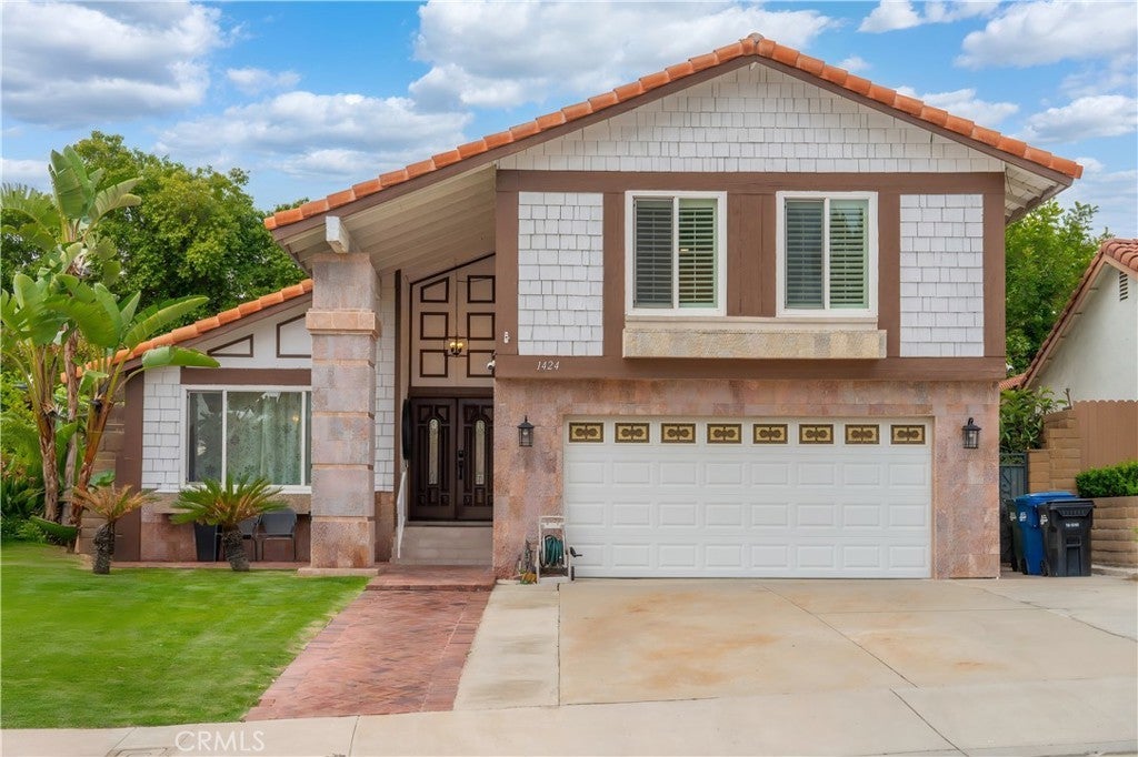 Photo of Listing #TR25093294