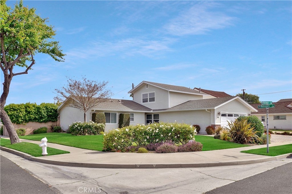 Photo of Listing #OC25074055