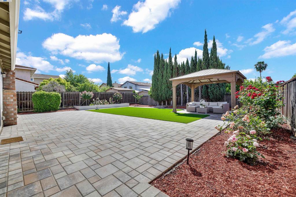 Photo of Listing #41095224