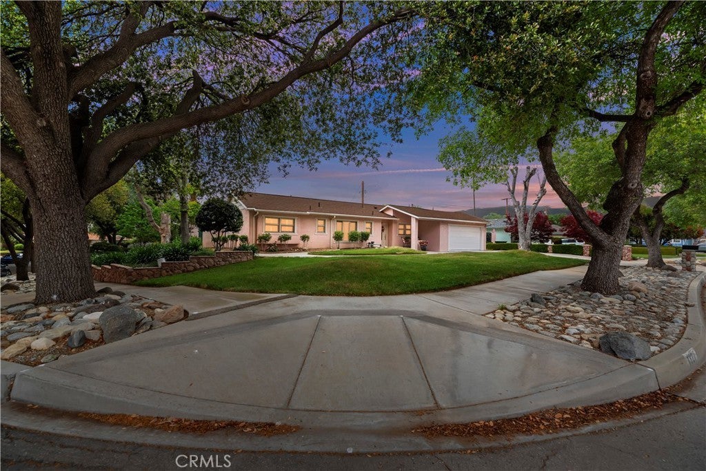 Photo of Listing #CV25093539