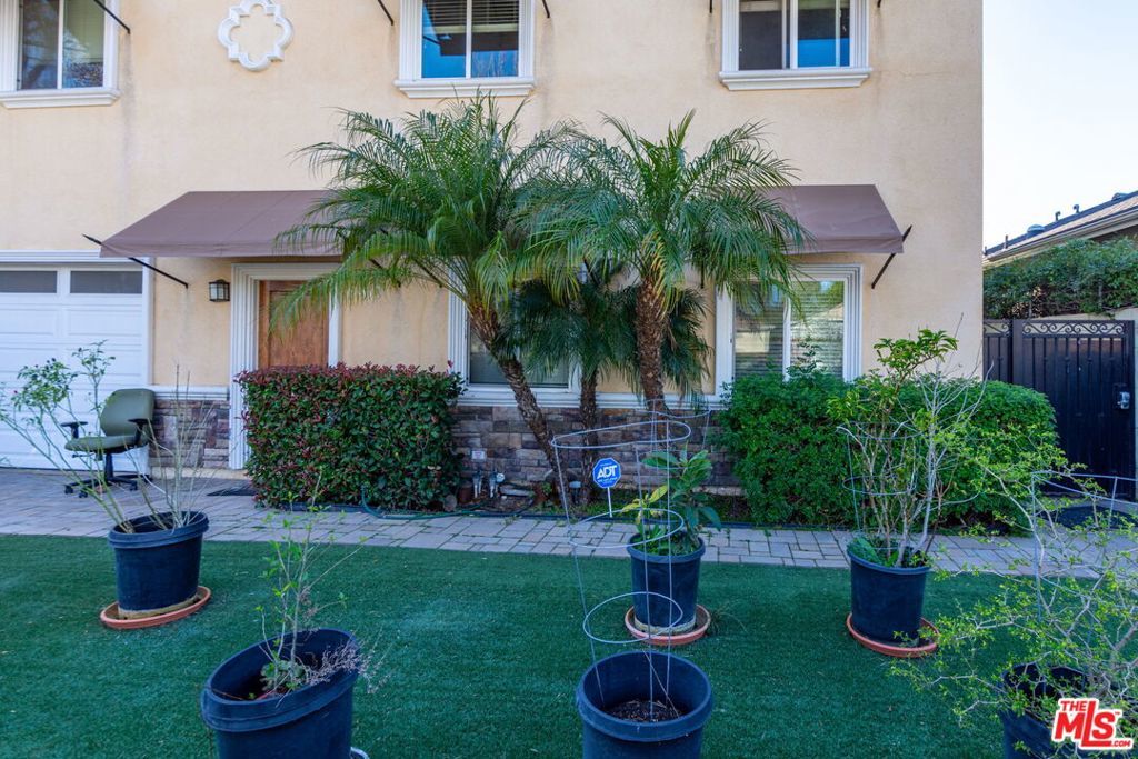 Photo of Listing #25531425