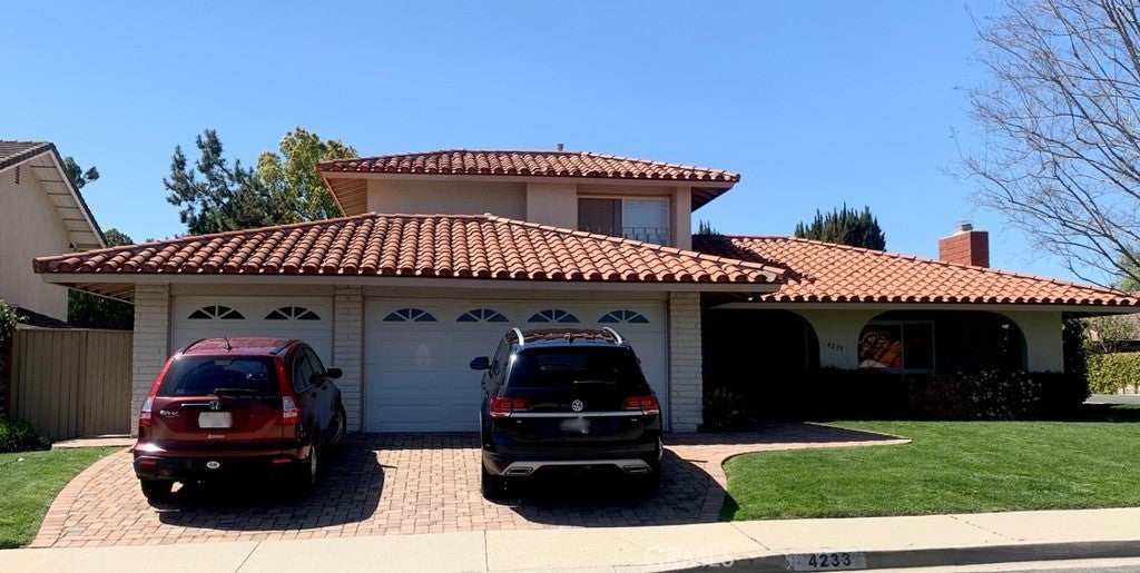 Photo of Listing #SR25093596