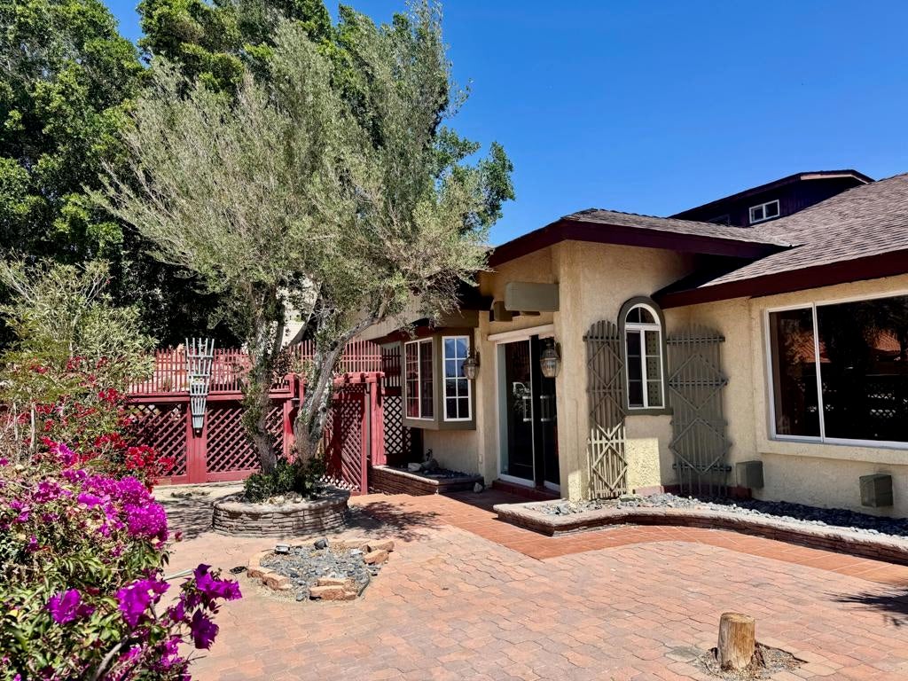 Photo of Listing #219129216DA