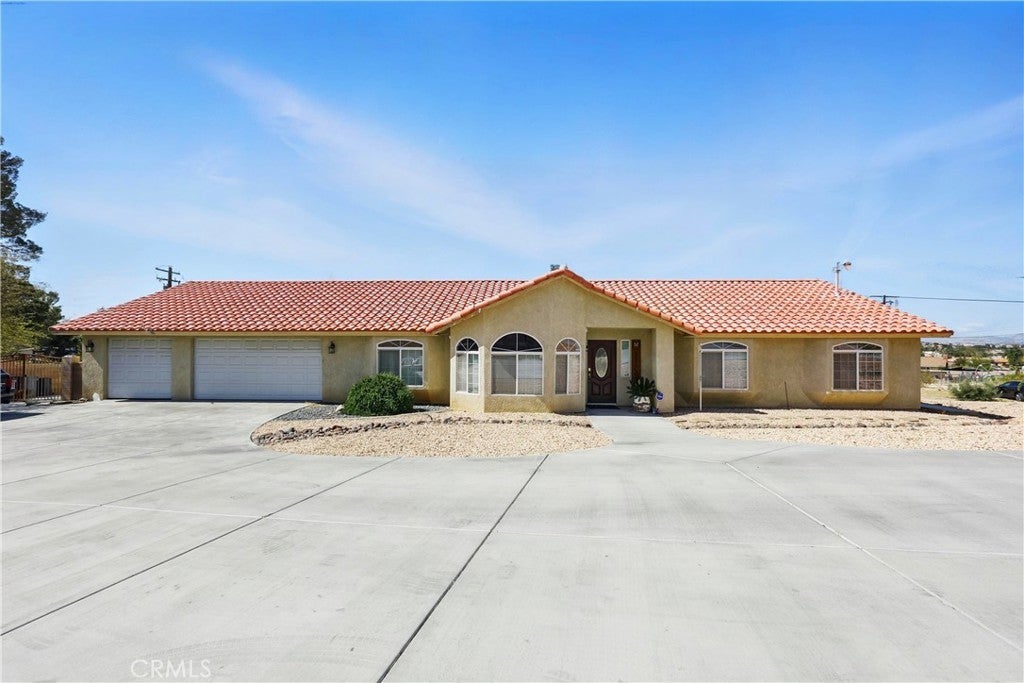 Photo of Listing #MB25093768