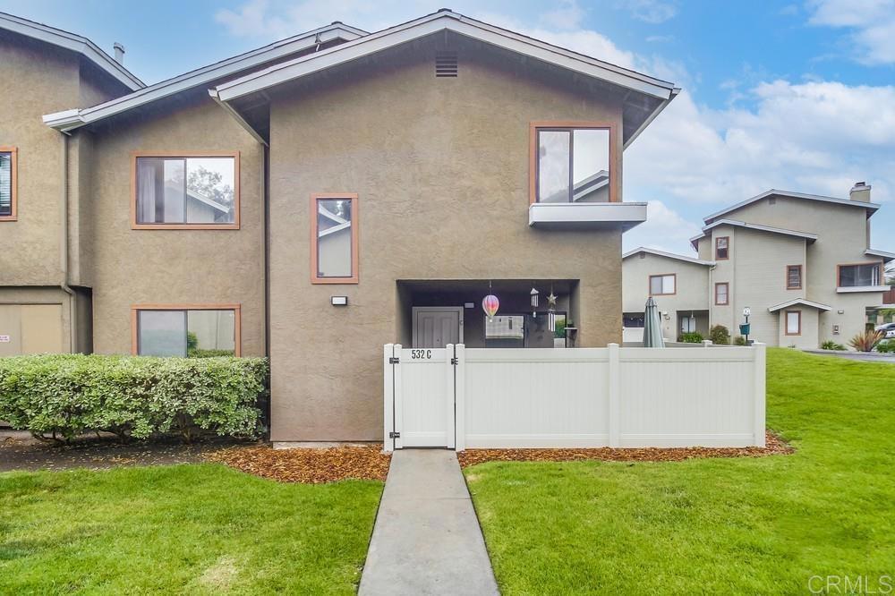 Photo of Listing #PTP2503036