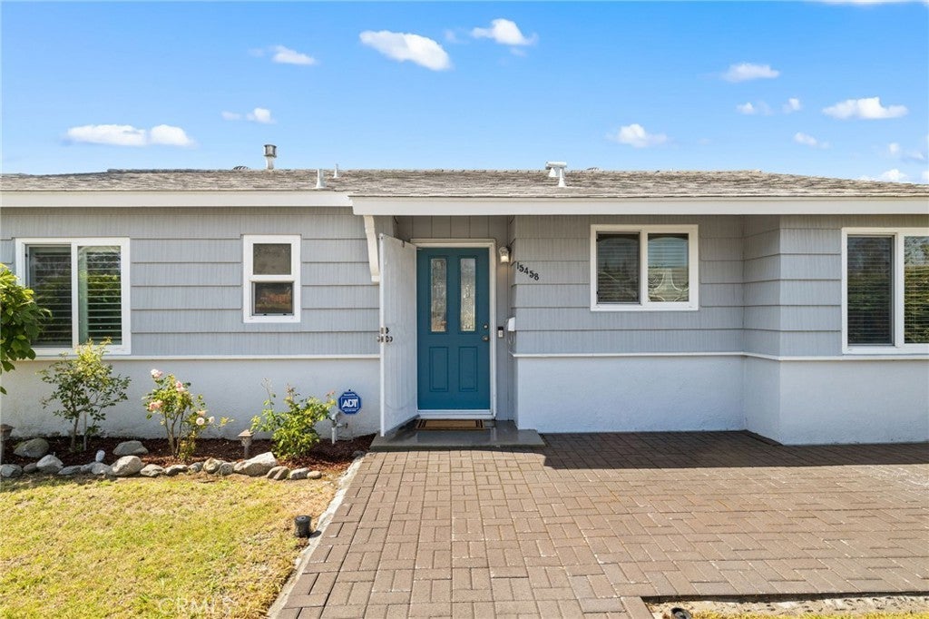 Photo of Listing #TR25094096