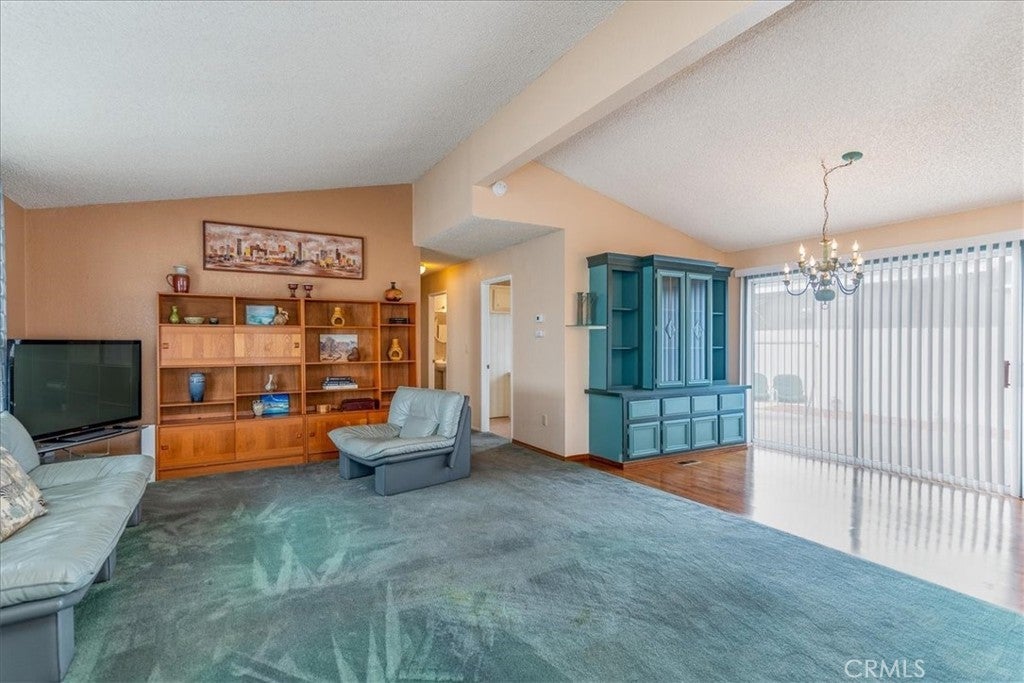 Photo of Listing #SW25093978