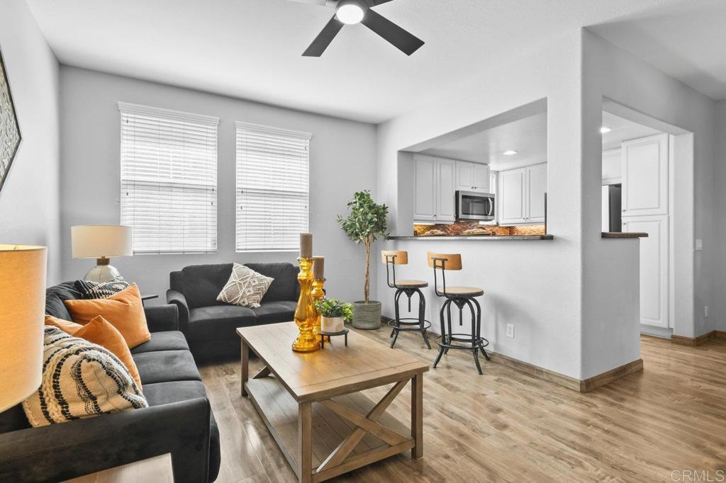 Photo of Listing #PTP2503032