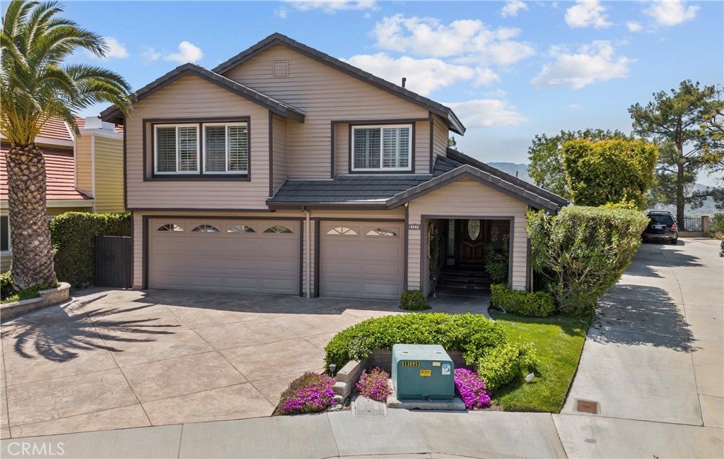 Photo of Listing #SR25089841